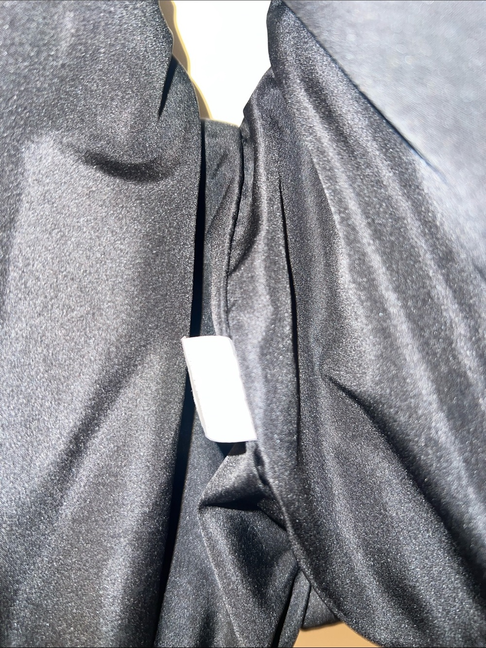 Black Puffer Vest - Sleeveless Zip Front - Picture 3 of 3